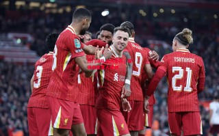 星空体育官方网站-热门球队火力全开，取得连胜喜人成绩