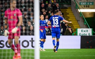 星空体育官网入口-里昂完胜凯尔特人，提前晋级