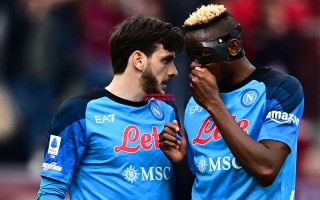 星空体育官网入口-那不勒斯客场大胜AC米兰，特谢拉梅开二度