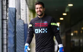 星空体育官方网站-汉堡队后卫物伤情伤，球队补强成首要任务