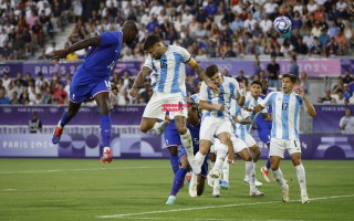 星空体育官网-法国联赛新规则公布，球队备战如何？