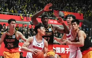 江苏男篮惨败福建，季后赛前景堪忧