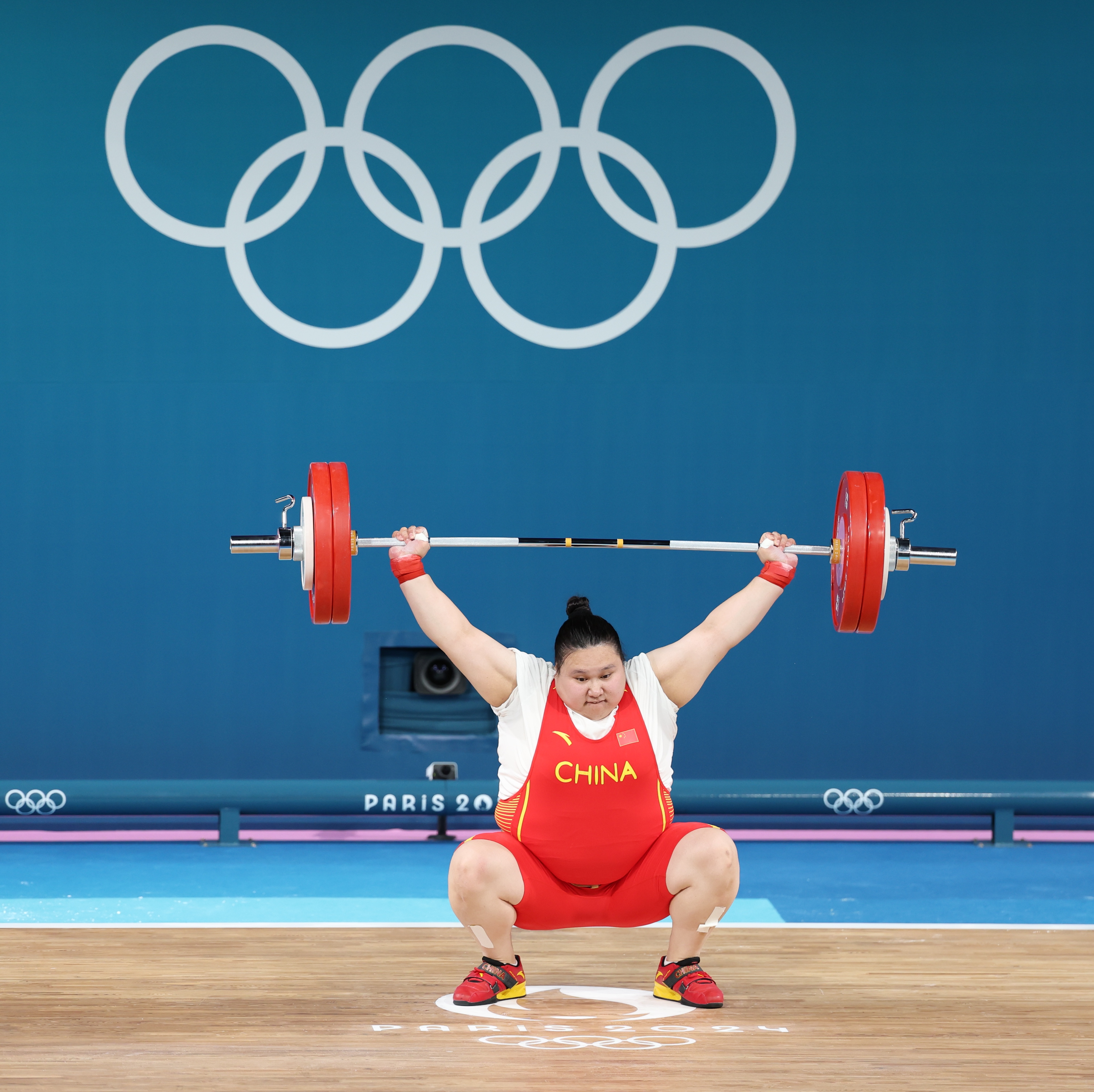 举重比赛：奋力一举，创造新记录-第1张图片-星空体育官方网站