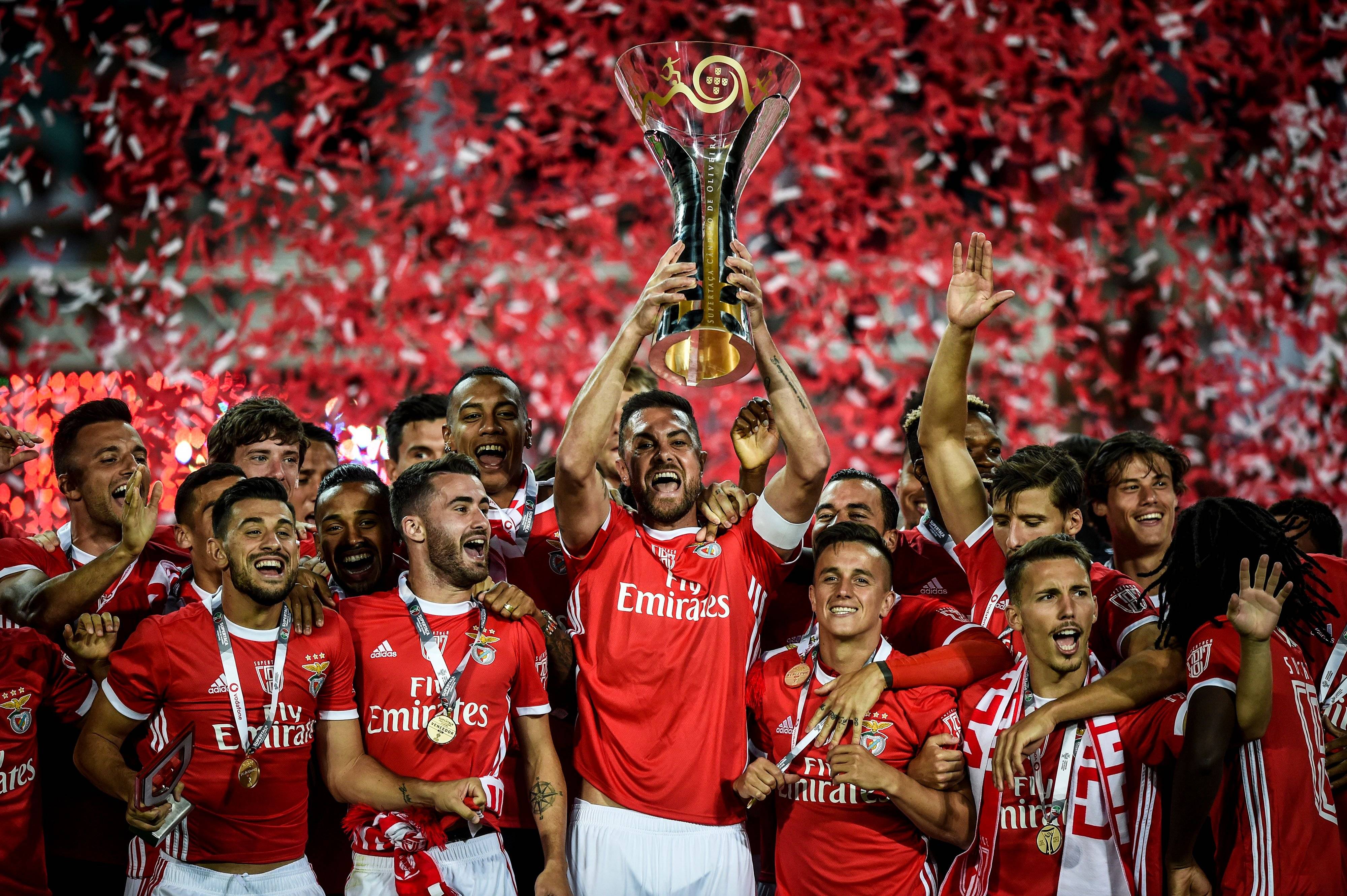 克罗地亚国家队在欧洲杯预选赛中获得连胜,势不可挡!-第1张图片-星空体育官方网站 克罗地亚国家队在欧洲杯预选赛中获得连胜,势不可挡!-第1张图片-星空体育官方网站