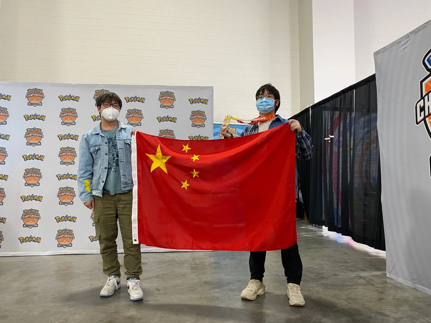 星空体育官网-猛龙深夜大胜，法雷尔开火烈鸣瞄准全胜旗帜-第1张图片-星空体育官方网站